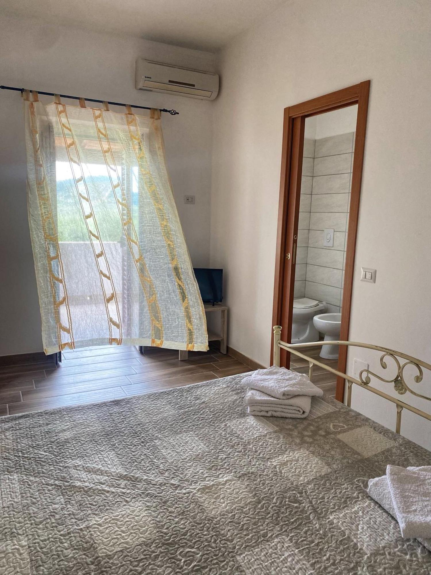 Agriturismo Azzarone Вьесте Экстерьер фото
